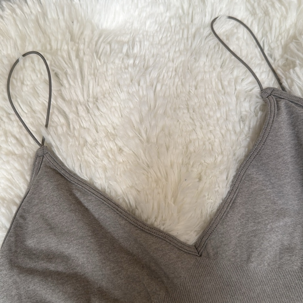Free People Intimately Skinny Strap Eamless Ribbed Knit Tank in Gray XS - Picture 3 of 5